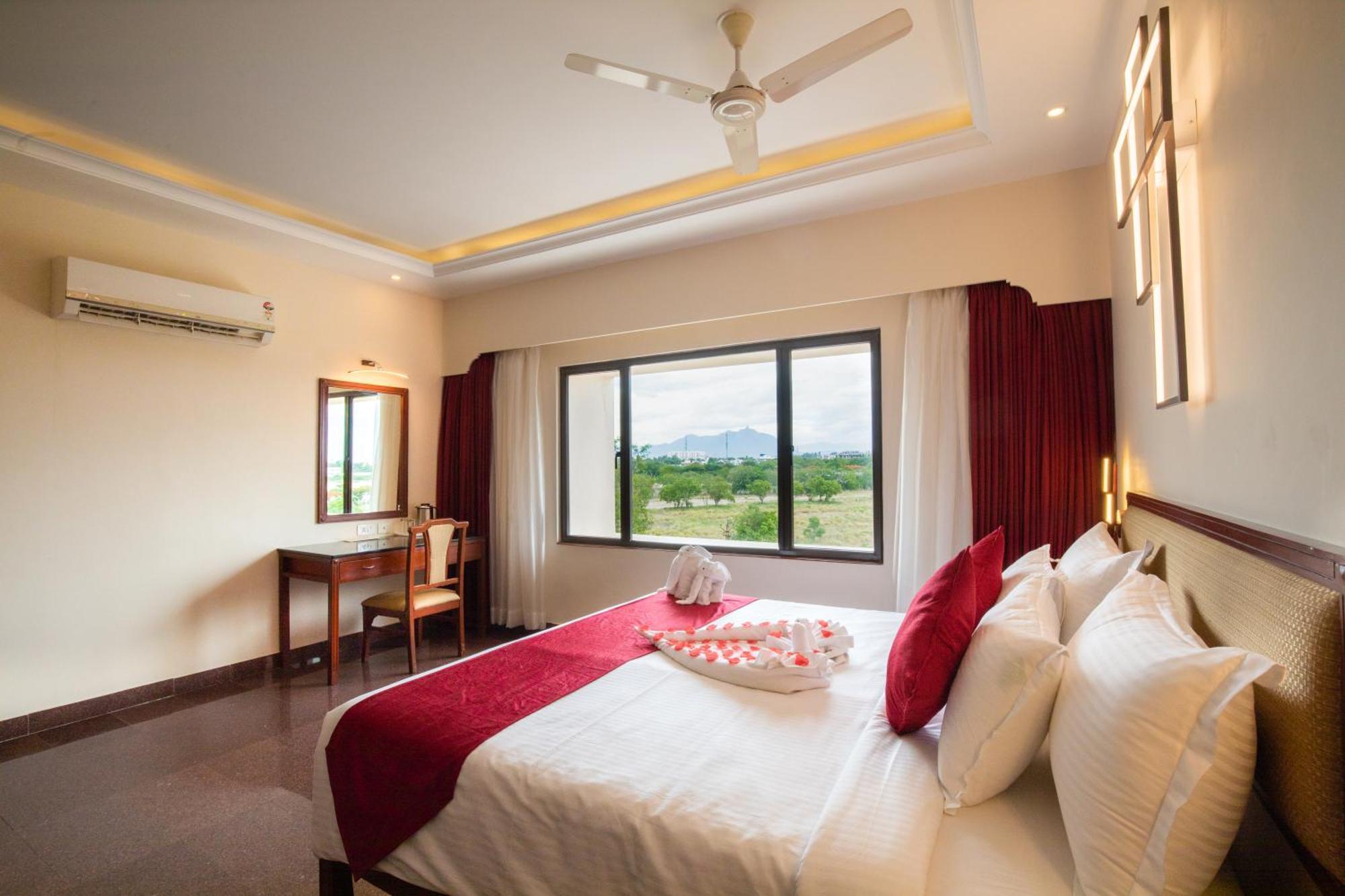 Jenneys Residency Hotel Coimbatore Quarto foto