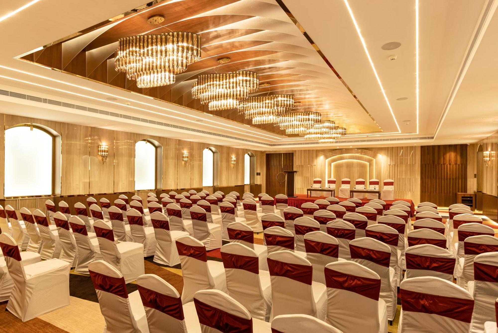 Jenneys Residency Hotel Coimbatore Exterior foto